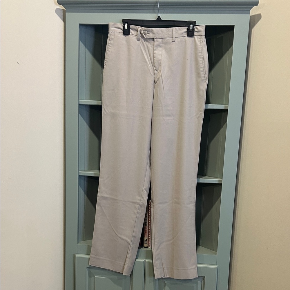 Stafford Men's Classic Tan Dress Pants, size 32x32